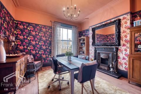 5 bedroom semi-detached house for sale, St. Annes Road East, Lytham St. Annes, Lancashire