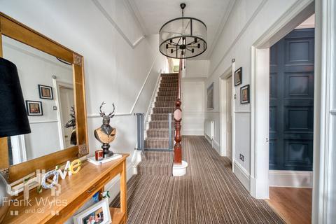 5 bedroom semi-detached house for sale, St. Annes Road East, Lytham St. Annes, Lancashire