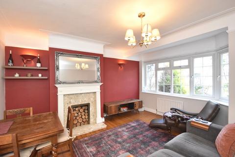 2 bedroom maisonette for sale, Castleview Road, Weybridge, KT13
