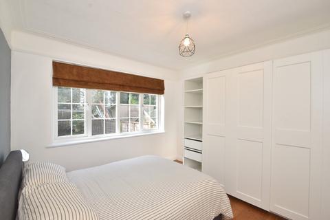 2 bedroom maisonette for sale, Castleview Road, Weybridge, KT13