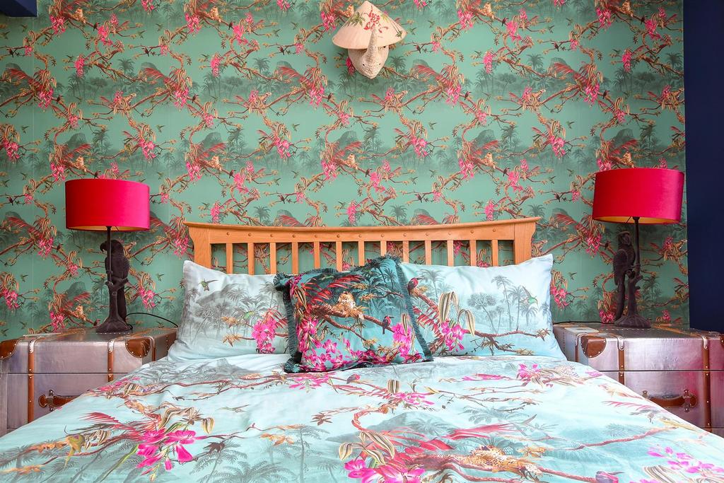 Internal Lifestyle Photograph