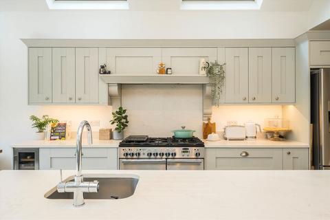 undefined, Nimrod Road, London SW16