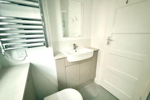 undefined, St Georges Drive , Cheltenham GL51