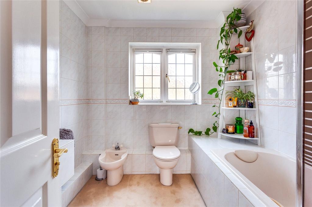 Guest Ensuite