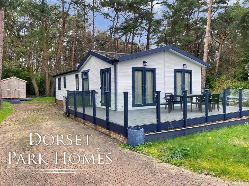 Holiday Lodge