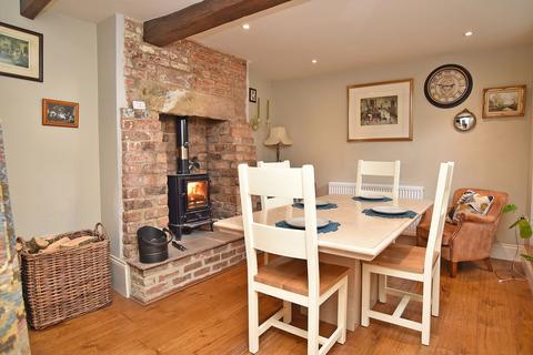 3 bedroom terraced house for sale, Church Square, Harrogate, HG1