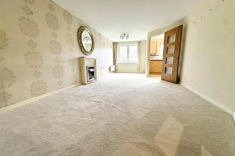 undefined, Tregolls Road, Truro