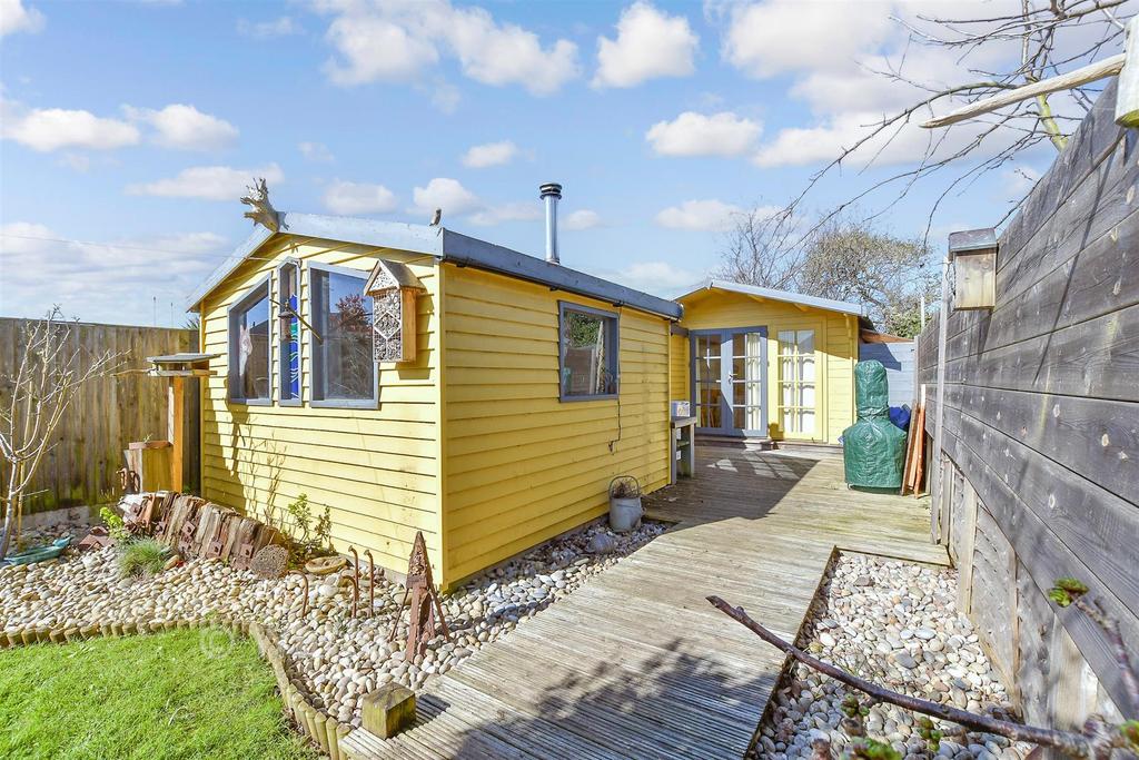 Workshop/Outbuildings