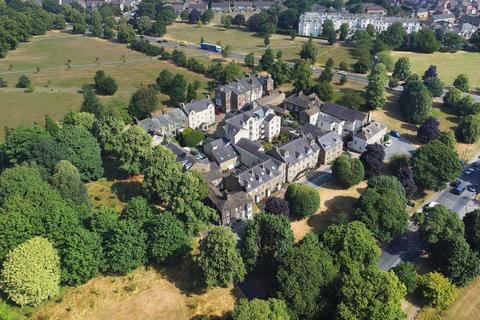 2 bedroom apartment for sale, Church Square, Church Square Mansions Church Square, HG1