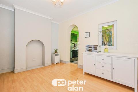 3 bedroom terraced house for sale, Barthropp Street, Newport