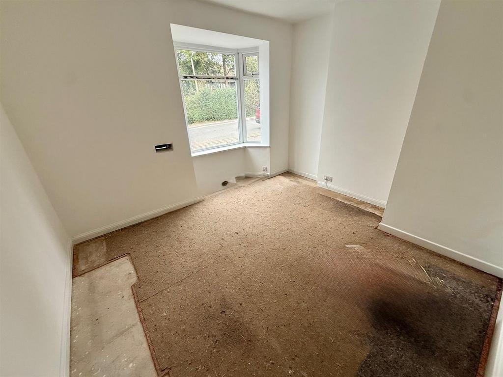 KR50 Bedroom.jpg