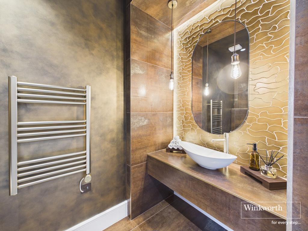 Ground floor WC
