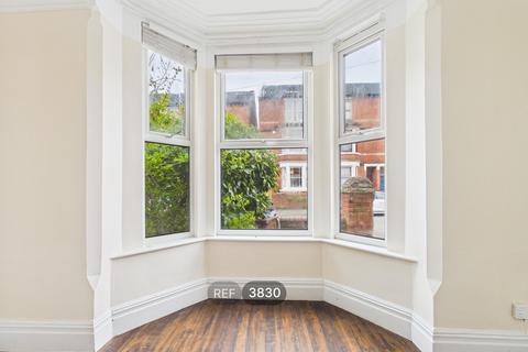 4 bedroom terraced house to rent, Nottingham NG7