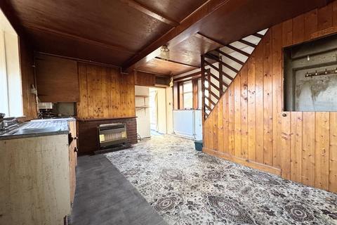 1 bedroom semi-detached house for sale, Commercial Road, Skelmanthorpe, Huddersfield HD8 9DX