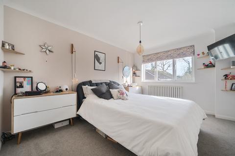 3 bedroom semi-detached house for sale, Pinckards, Chiddingfold, Godalming, Surrey, GU8