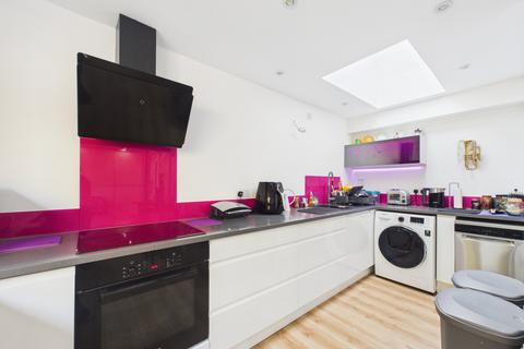 4 bedroom detached house for sale, High Wycombe HP13