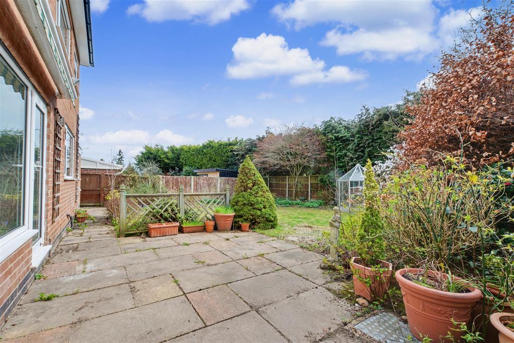 Garden 1.jpeg