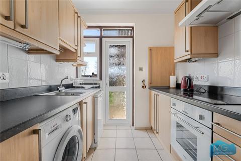 3 bedroom terraced house for sale, Woodfall Avenue, Barnet, EN5