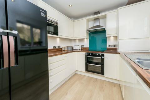 undefined, Prospect Road, Longwood, Huddersfield, HD3