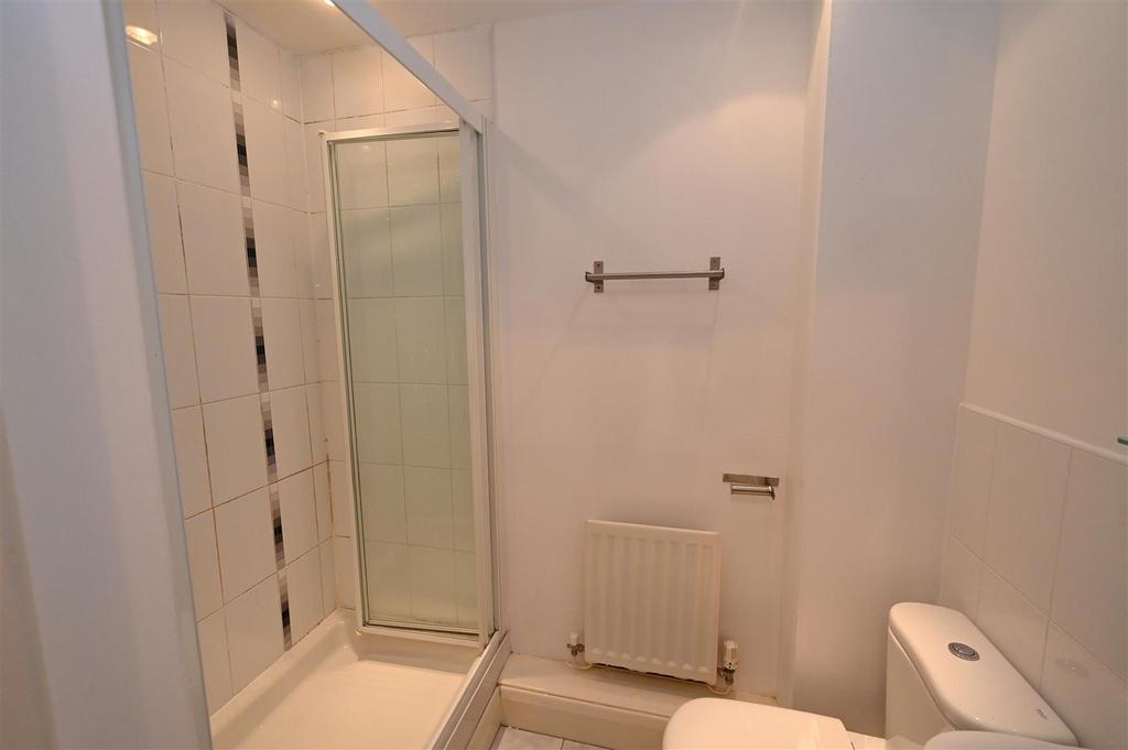 Ensuite.JPG