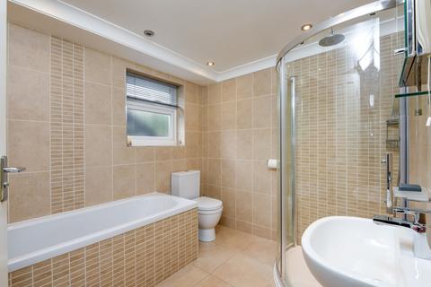 undefined, Amott Road, Peckham Rye, London, SE15