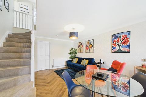 3 bedroom terraced house for sale, Top House Farm Mews, Fairburn, Knottingley