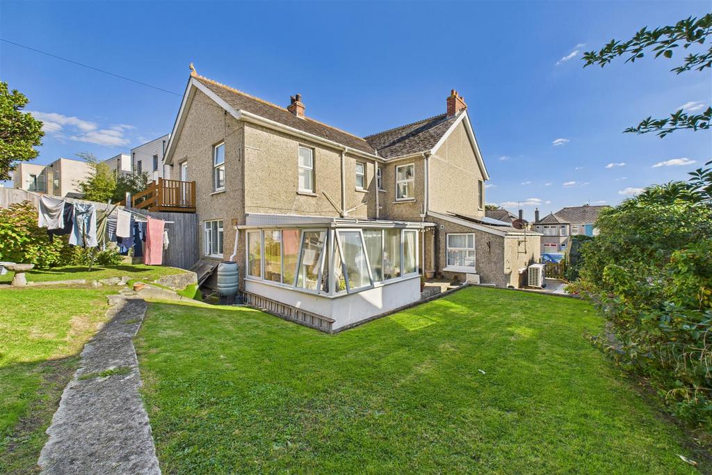 Rear garden to house