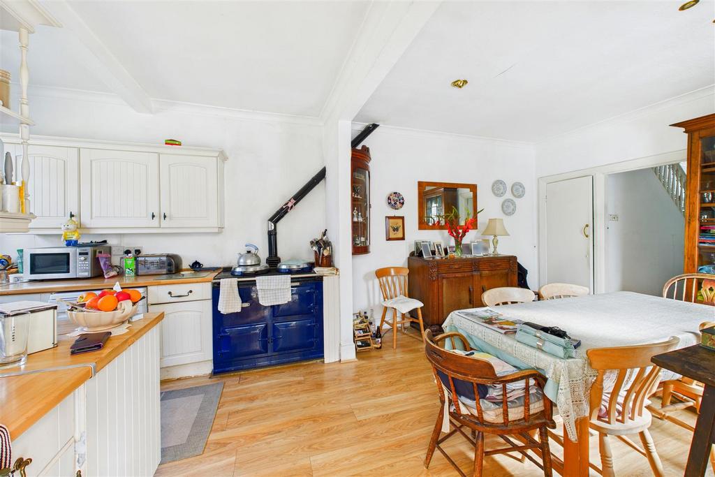 Open plan kitchen/diner