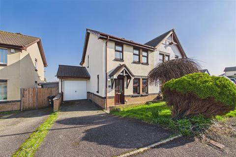 undefined, Meadowside, Cornwall TR7