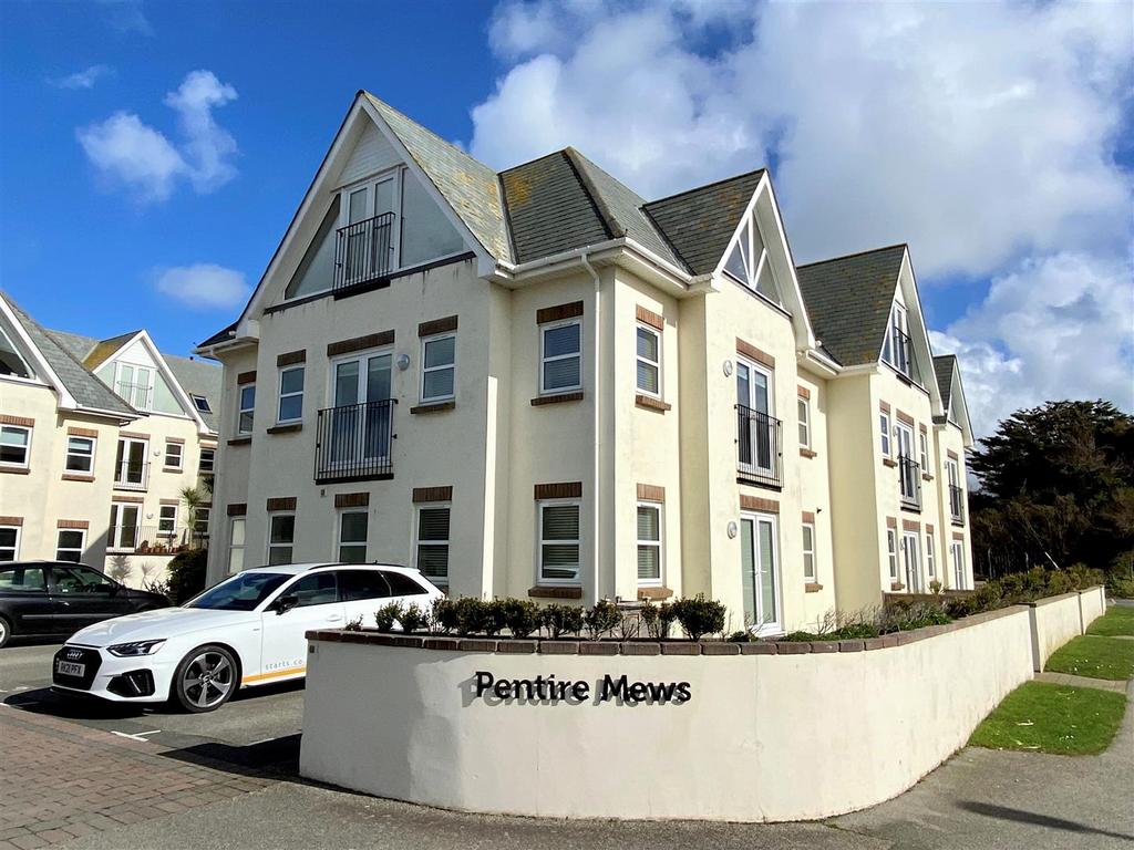 2 Pentire Mews