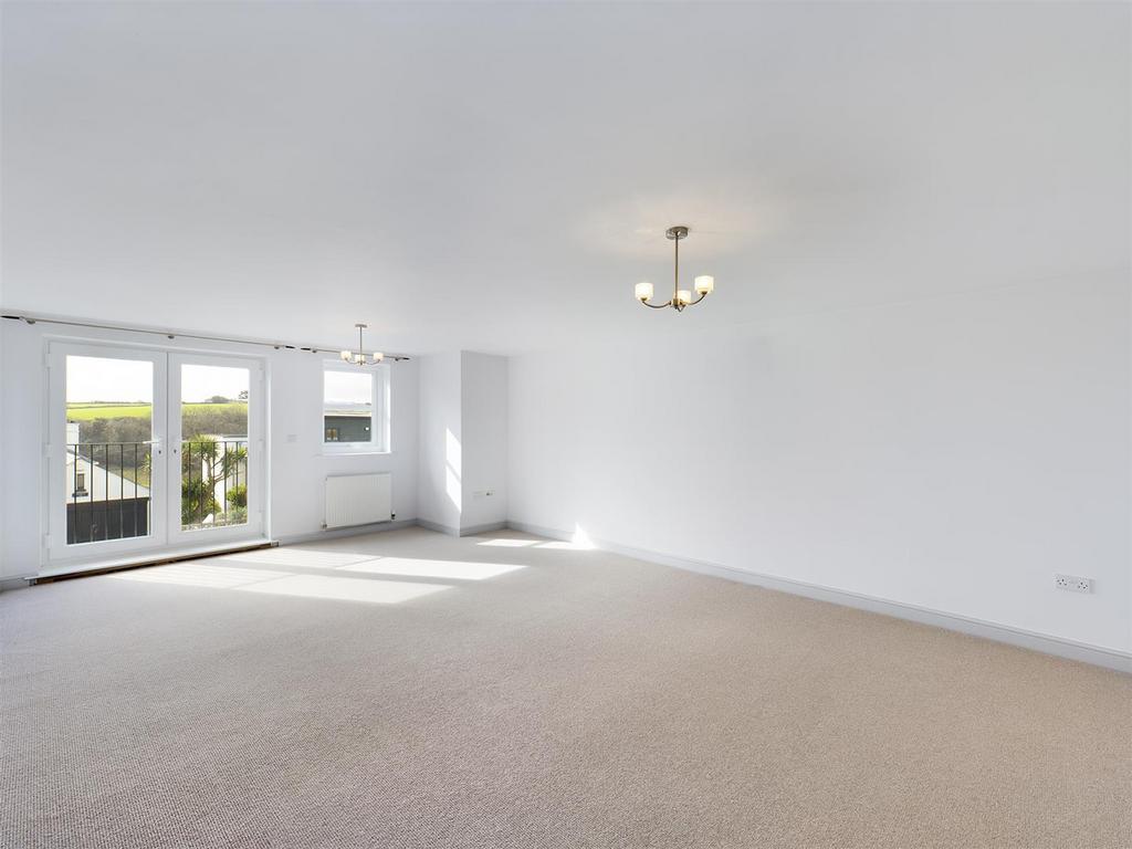 2 Pentire Mews Lounge