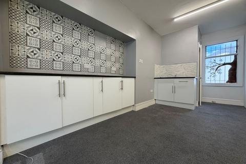undefined, Flat 1, 15 Baneswell Road, Newport, NP20 4BP