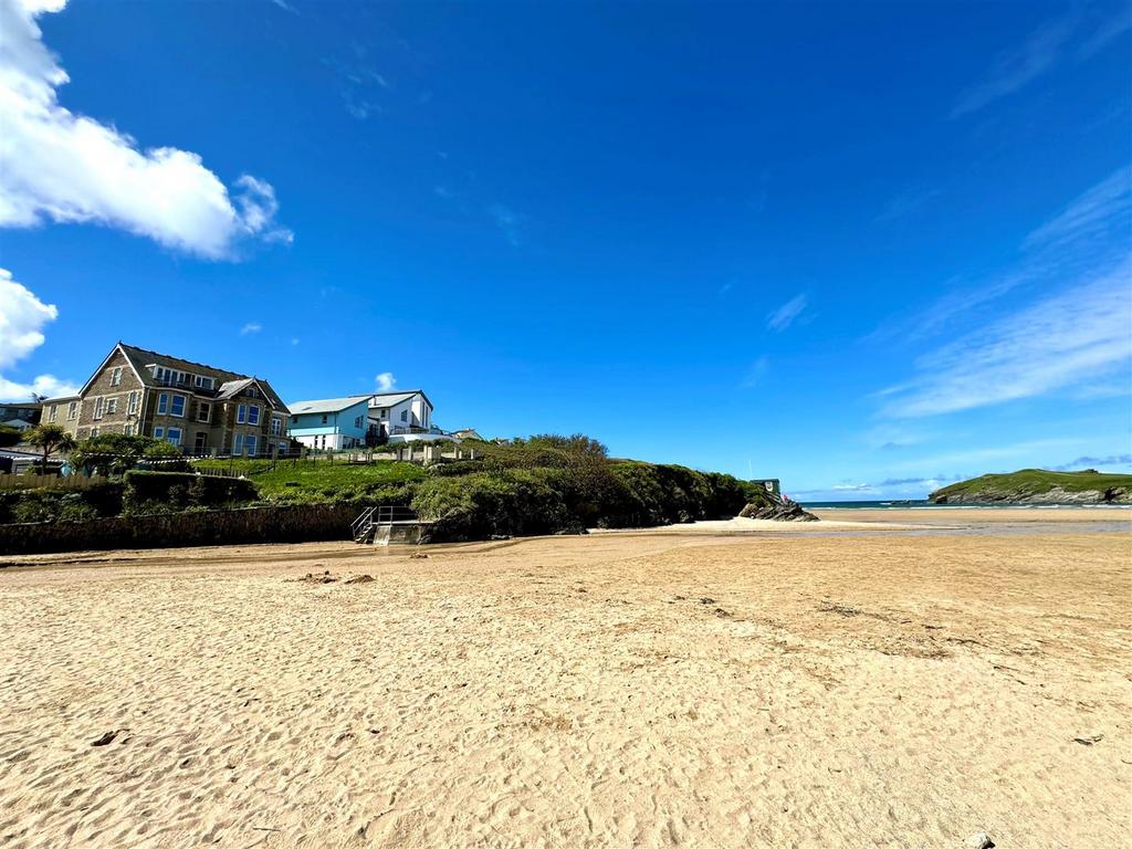 1 Seashore House Location
