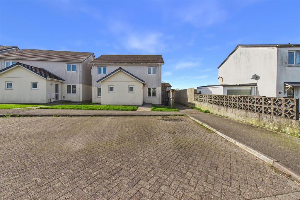 Parking/Front of property