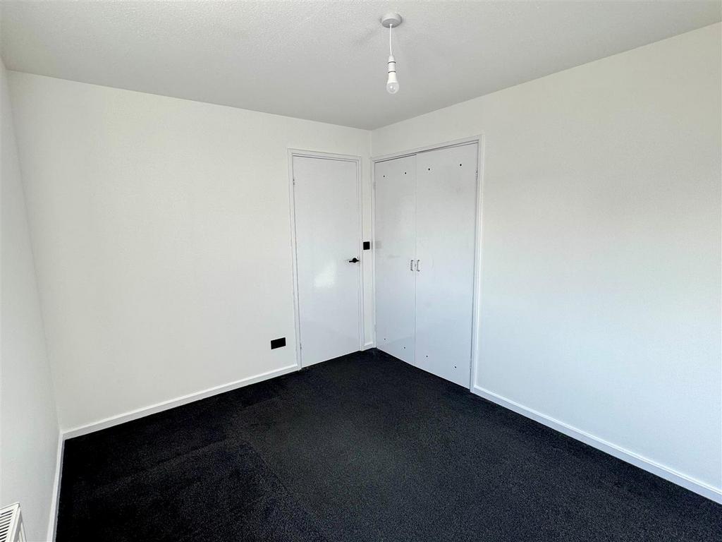 104 Calshot Close Bedroom 2