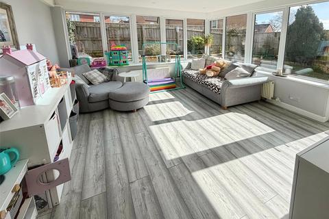 3 bedroom semi-detached house for sale, Keats Close, Devon EX8