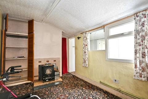 2 bedroom terraced house for sale, 60 Carnarthen Street, Camborne, Cornwall, TR14 8UP