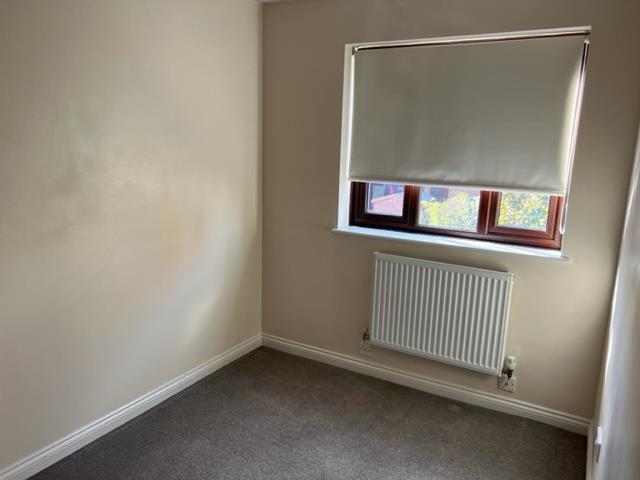 Bed3.jpg