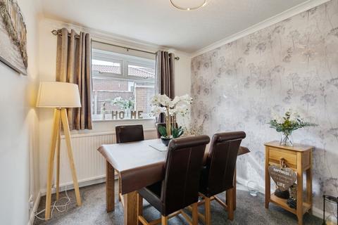 2 bedroom bungalow for sale, Beaumont Drive, Bolton, Greater Manchester, BL3