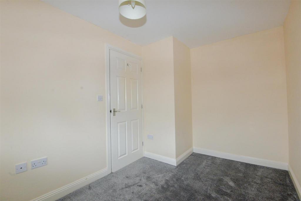 Bedroom2 2.jpg