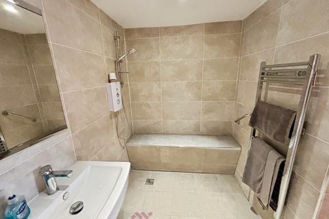 3 bedroom semi-detached house for sale, Station Road, Hatfield DN7