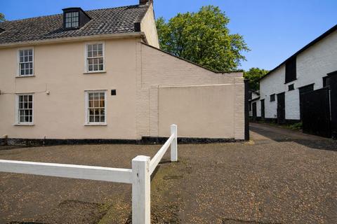 undefined, Ivy House, Mount Street, Diss, Suffolk, IP22 4QG