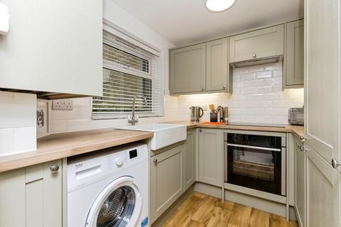 undefined, York Close, Horsham, RH13