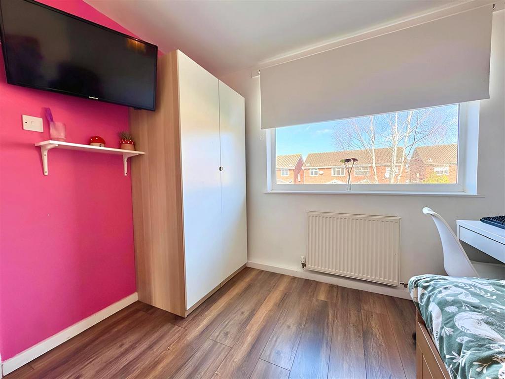 Bedroom 2 , 2.jpeg