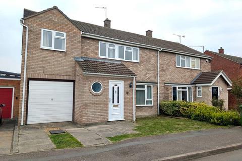4 bedroom semi-detached house to rent, Greystoke Road, Cambridge, CB1