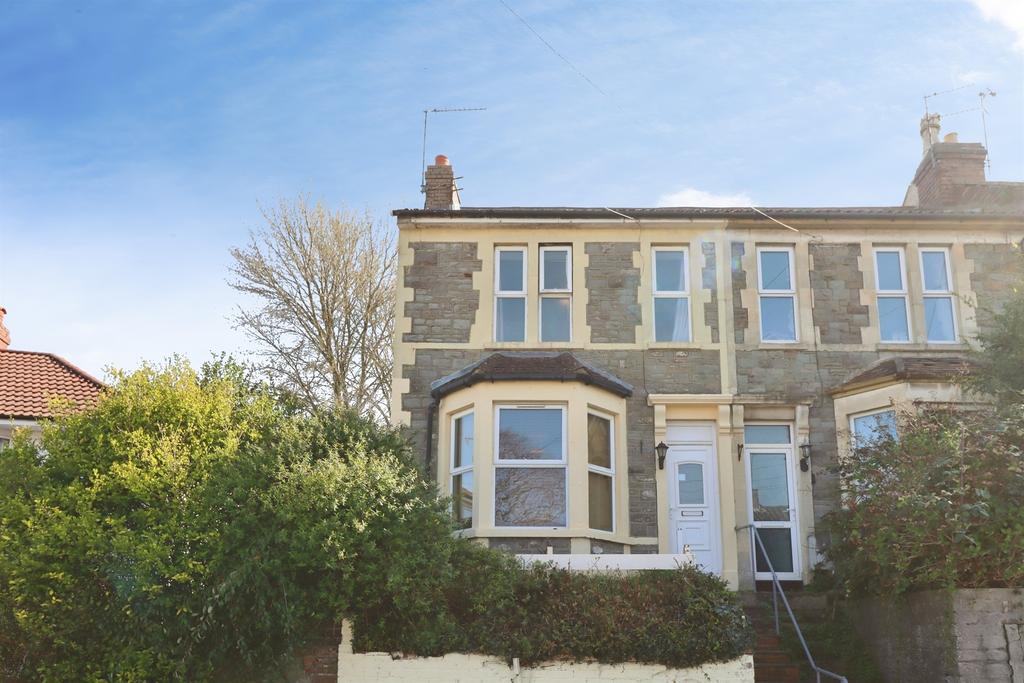 4 bedroom end of terrace house for sale