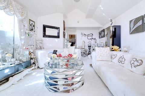 undefined, Birch Crescent, South Ockendon RM15
