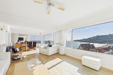 4 bedroom house for sale, An Increasingly Uncommon Opportunity In Rozel