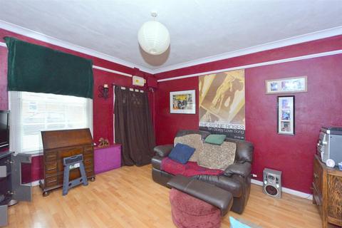 2 bedroom terraced house for sale, Crewe Street, Off St Michael's Street, Shrewsbury