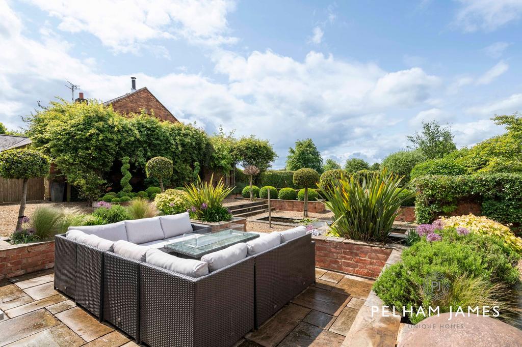 Terrace, The Manor House, Illston